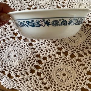 Two Corelle ceramic bows